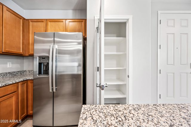 8311 E IRWIN Avenue, Mesa, AZ 85209