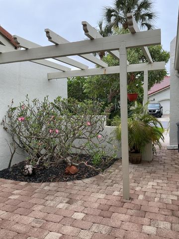 6912 BARBAROSSA Street, Boca Raton, FL 33433