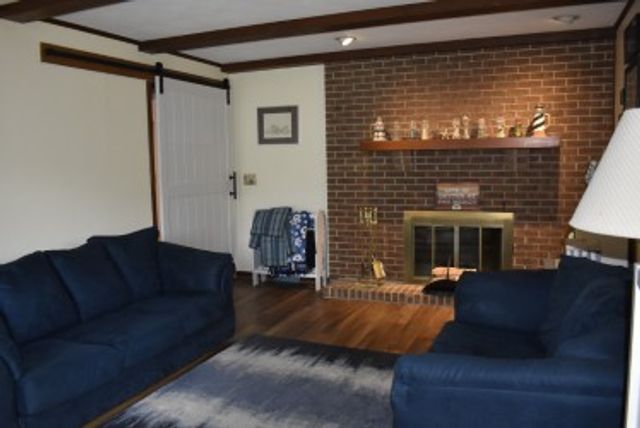 196 Cambria Drive, Beavercreek, OH 45440