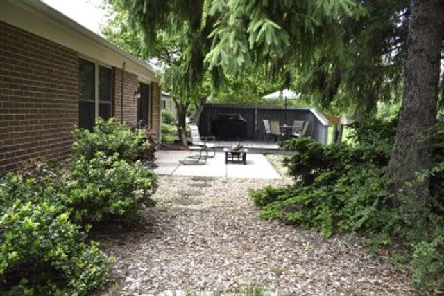 196 Cambria Drive, Beavercreek, OH 45440