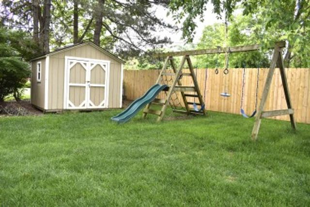196 Cambria Drive, Beavercreek, OH 45440