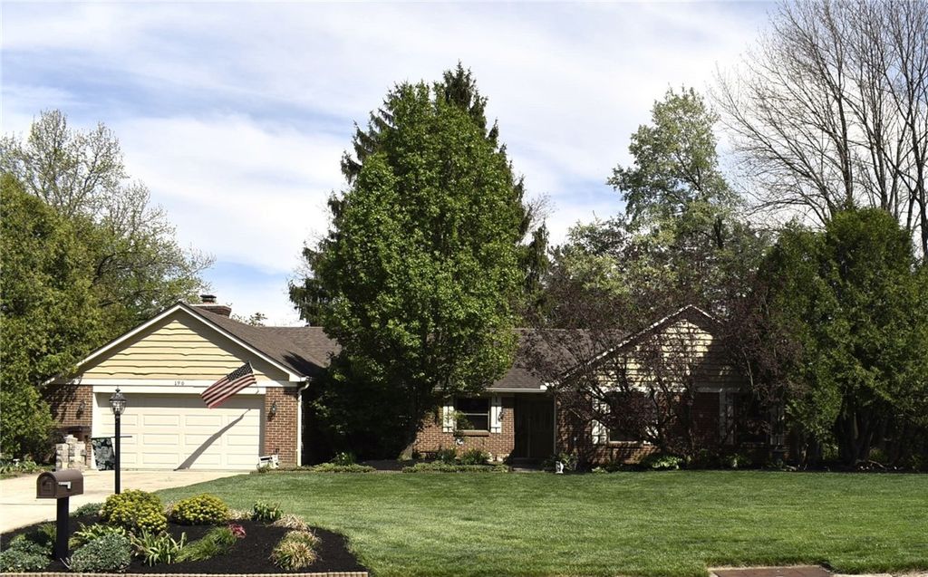 196 Cambria Drive, Beavercreek, OH 45440