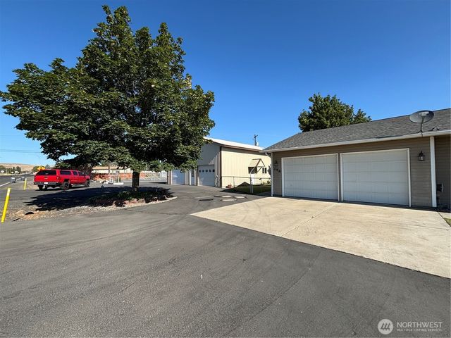 298 Road 19 NW, Soap Lake, WA 98851