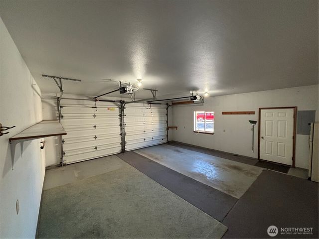 298 Road 19 NW, Soap Lake, WA 98851