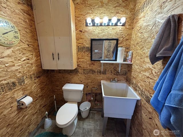 298 Road 19 NW, Soap Lake, WA 98851