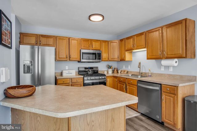 293 BUCKLEY DR, Harrisburg, PA 17112