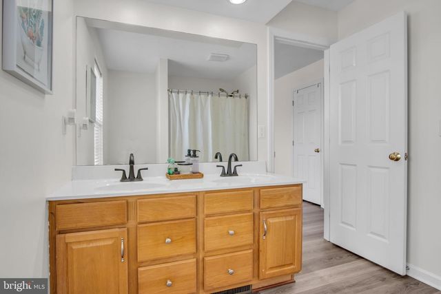 293 BUCKLEY DR, Harrisburg, PA 17112
