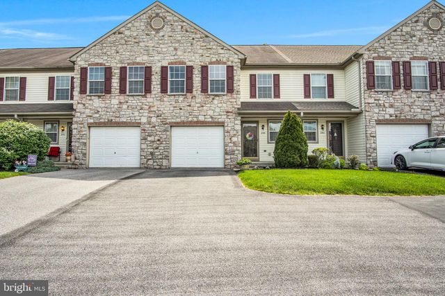 293 BUCKLEY DR, Harrisburg, PA 17112