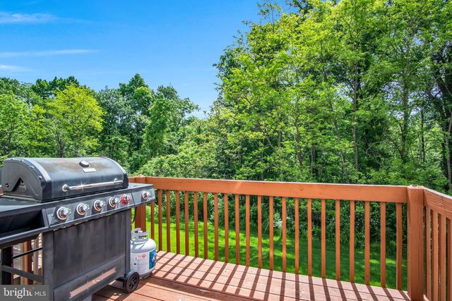 293 BUCKLEY DR, Harrisburg, PA 17112