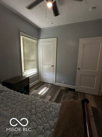 921 N Linwood, Indianapolis, IN 46201