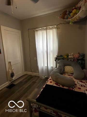 921 N Linwood, Indianapolis, IN 46201