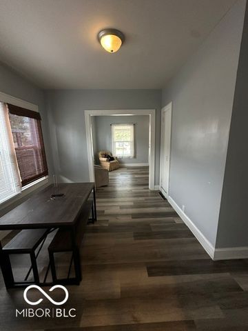 921 N Linwood, Indianapolis, IN 46201