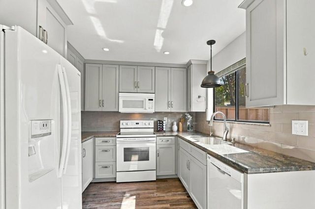 102 Path, San Jose, CA 95136
