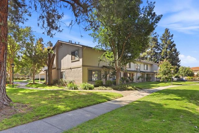 102 Path, San Jose, CA 95136