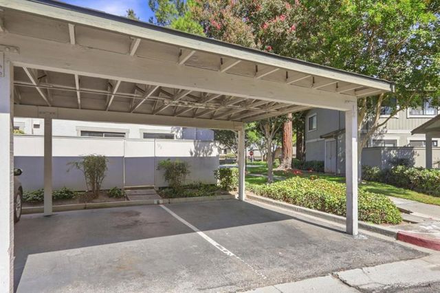 102 Path, San Jose, CA 95136