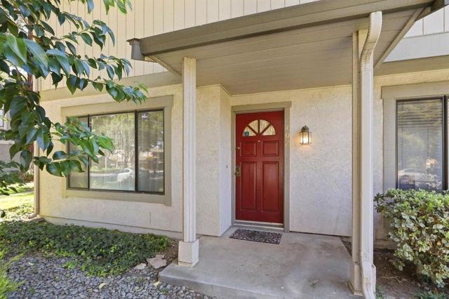 102 Path, San Jose, CA 95136