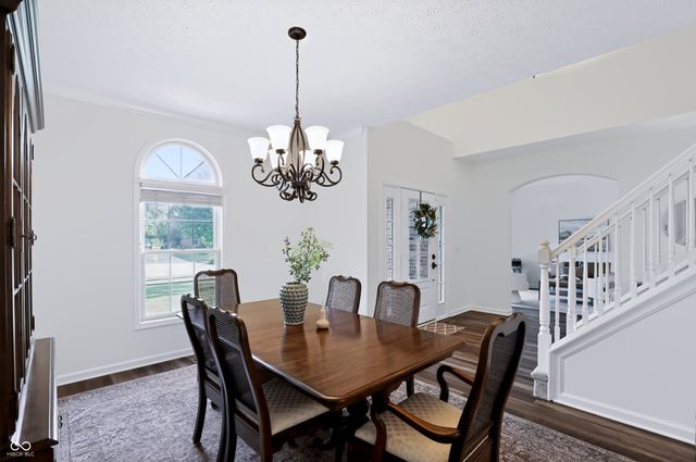 8765 Lily Court, Zionsville, IN 46077