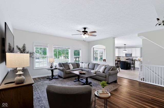 8765 Lily Court, Zionsville, IN 46077