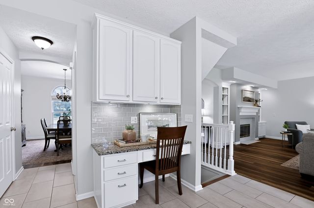 8765 Lily Court, Zionsville, IN 46077