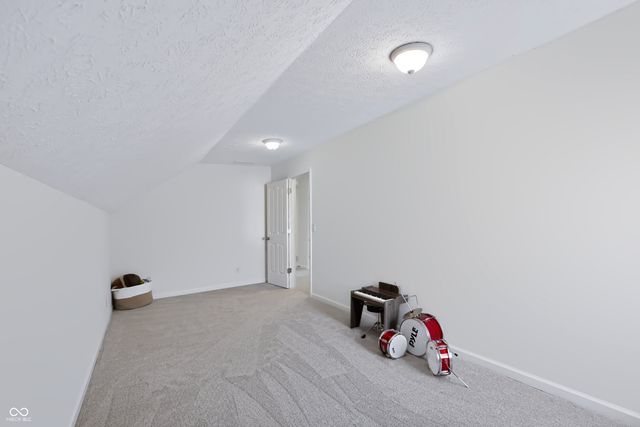 8765 Lily Court, Zionsville, IN 46077