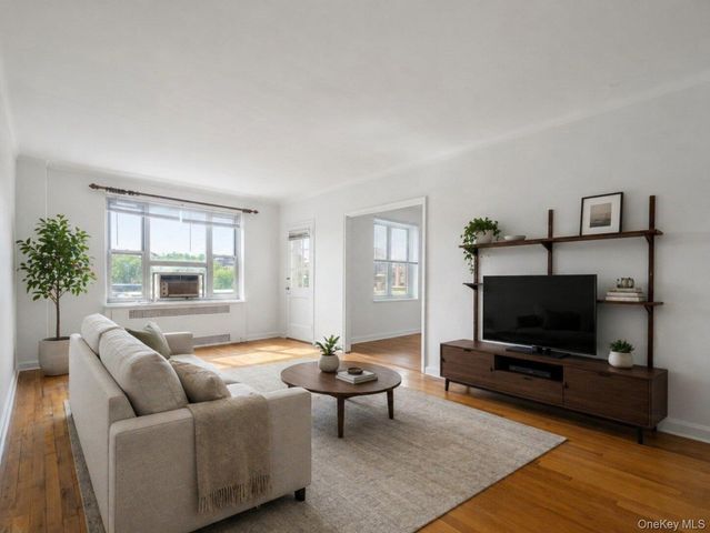 34-41 85th Street 4i, Jackson Heights, NY 11372