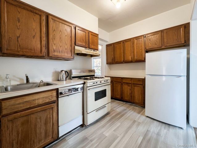 34-41 85th Street 4i, Jackson Heights, NY 11372