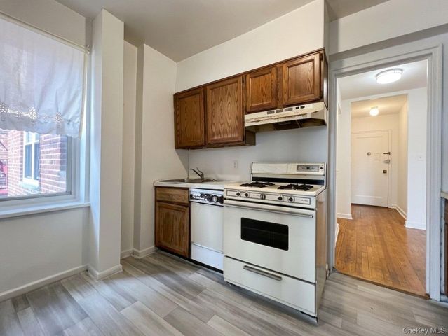 34-41 85th Street 4i, Jackson Heights, NY 11372