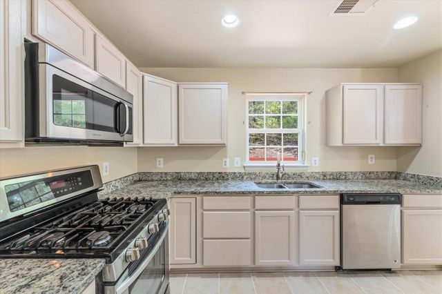 3068 PONY RIDGE TURN, Dumfries, VA 22026