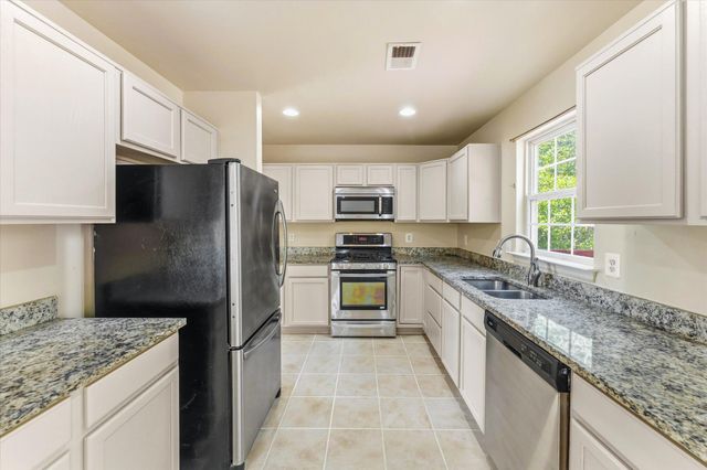 3068 PONY RIDGE TURN, Dumfries, VA 22026