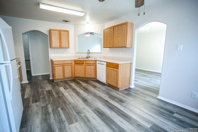 3444 WHISPER BLF, Schertz, TX 78108