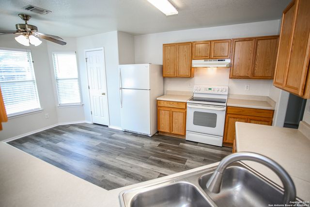 3444 WHISPER BLF, Schertz, TX 78108