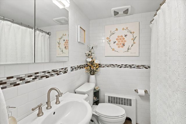 1291 South St, Tewksbury, MA 01876