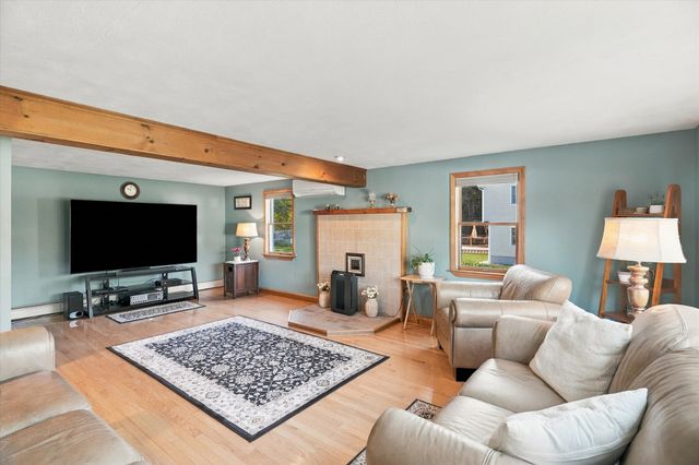 1291 South St, Tewksbury, MA 01876