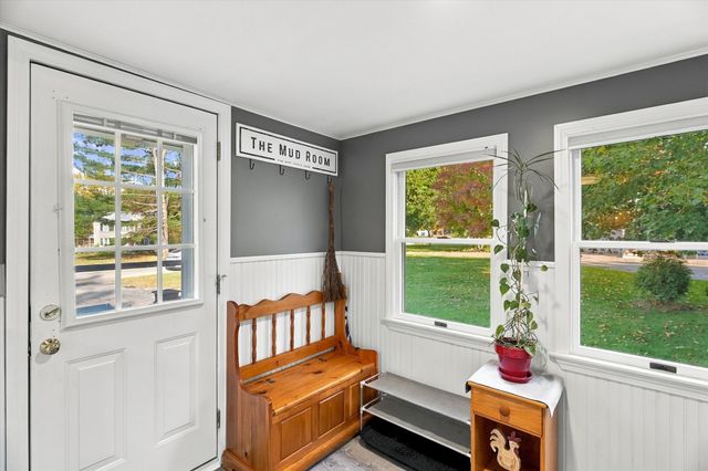 1291 South St, Tewksbury, MA 01876