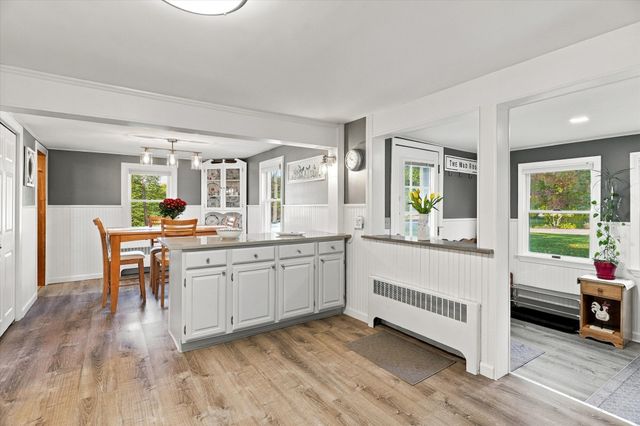1291 South St, Tewksbury, MA 01876