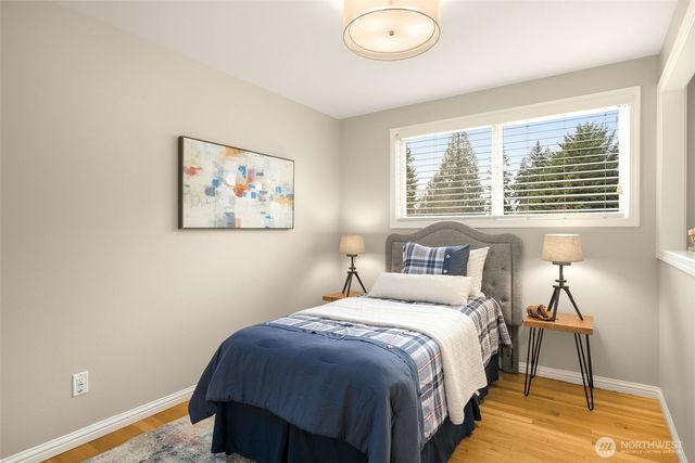 334 157th Avenue NE, Bellevue, WA 98008