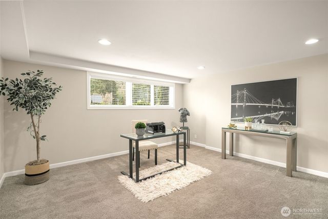 334 157th Avenue NE, Bellevue, WA 98008