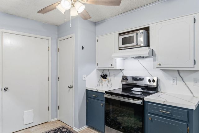 1307 Regina ST, Longview, TX 75605
