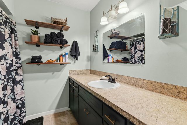 1307 Regina ST, Longview, TX 75605