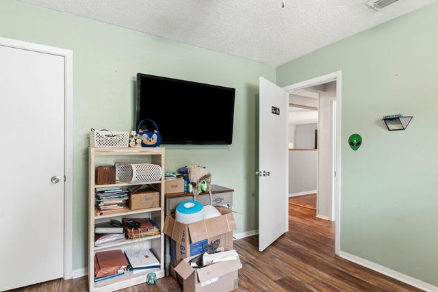 1307 Regina ST, Longview, TX 75605