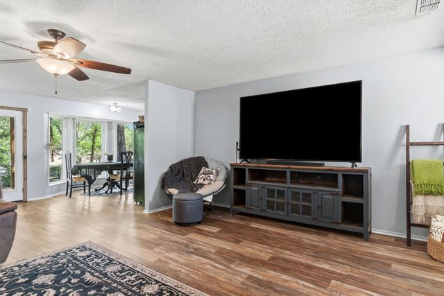1307 Regina ST, Longview, TX 75605