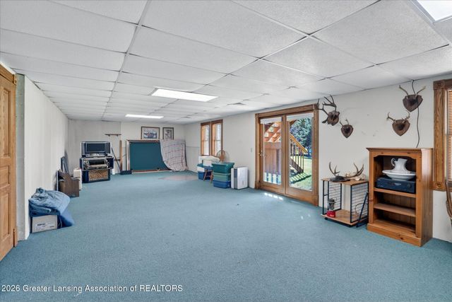 11723 W Andre Drive, Grand Ledge, MI 48837