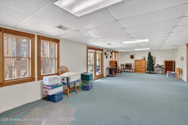 11723 W Andre Drive, Grand Ledge, MI 48837