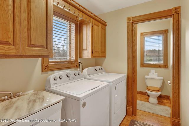 11723 W Andre Drive, Grand Ledge, MI 48837