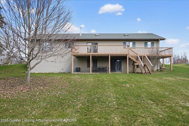 11723 W Andre Drive, Grand Ledge, MI 48837