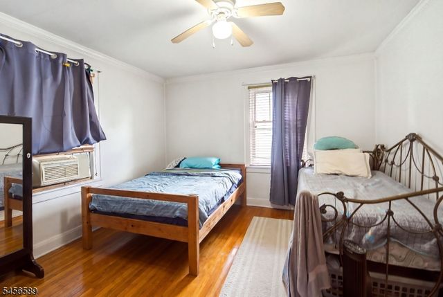 351 Griggs Ave, Teaneck Twp., NJ 07666