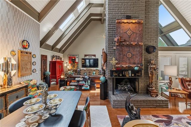 10115 LOWELL Avenue, Overland Park, KS 66212