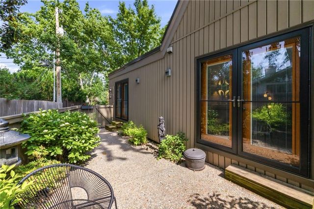 10115 LOWELL Avenue, Overland Park, KS 66212