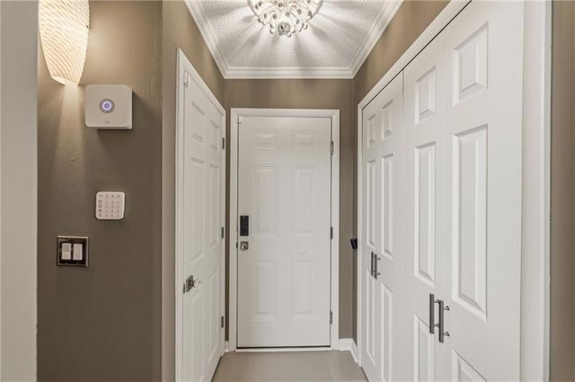 10115 LOWELL Avenue, Overland Park, KS 66212
