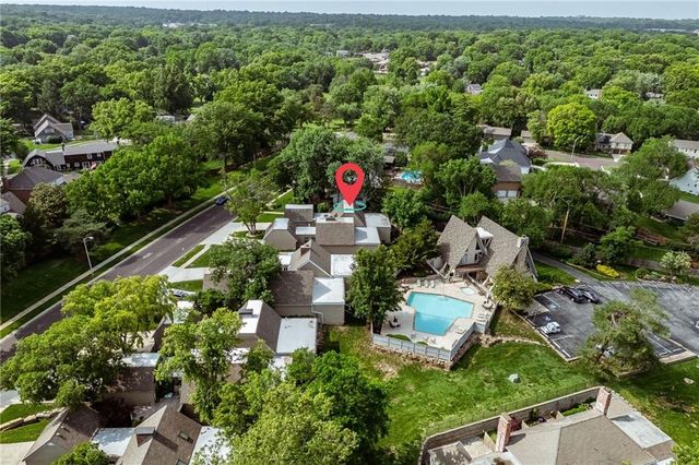 10115 LOWELL Avenue, Overland Park, KS 66212
